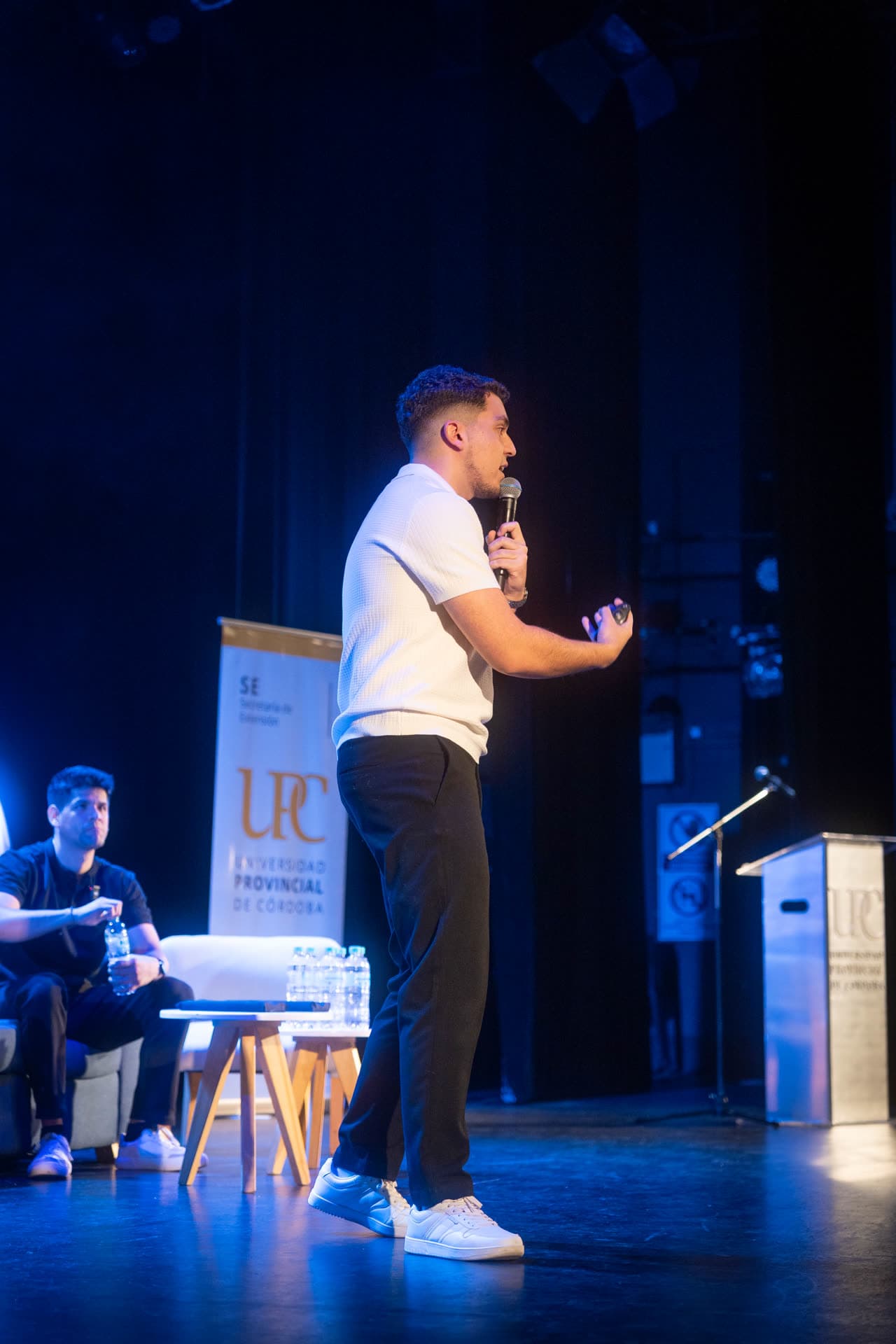 Joaco en conferencia UPC